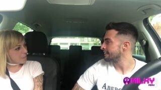 Follando en la primera cita con una española