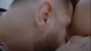 La Chuecona traga leche video imperdible