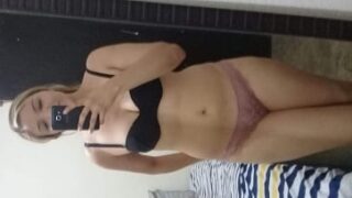 La luchona buscando nuevo padrastro