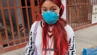 Peruana pelirroja cachando en tanguita