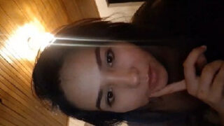 Chupandole la pija a su hermano en directo