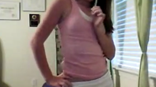 Esta feliz porque su novia llegara a verla