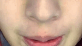 La colombiana Valeria Castañeda cogiendo