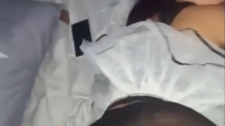 Nalgona de perrito en hilo negro