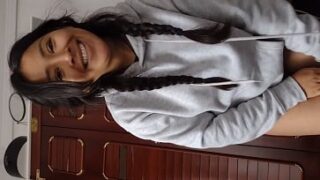 Por el culo a cholita de trenzas