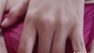 Alistandose para ir a ver a su ex