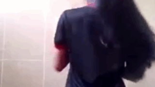 Cholita arrecha se quita la ropa