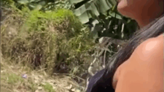 Cogiendo con una tetona en una casa abandonada