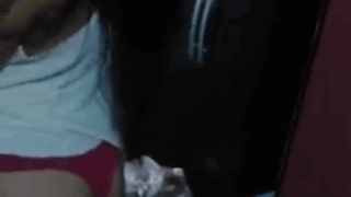 Flaquita manoseandose de madrugada