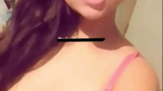 La conocí en tinder y me manda su pack