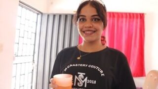 Leche en la boca a mi vecina culona