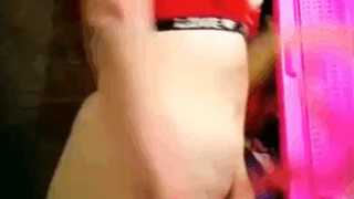 Luchona ganándose los últiles escolares