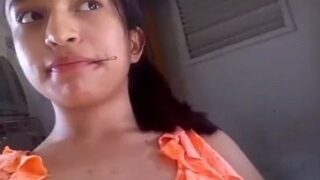 Video robado de una colegiala peludita