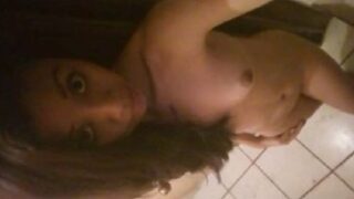 10 minutos con una universitaria cachonda