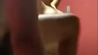 Chibola depilada cogiendo con su ex