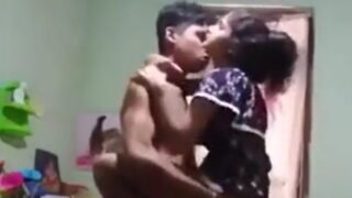 Enamorados practicando para el 14 de febrero