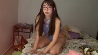 Me vengo adentro de una otaku nalgona