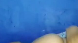 Morrita putipobre en videollamada cogiendo