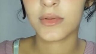 Nalgona enseñando su conchaza