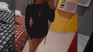 Peruana cogiendo frente al espejo